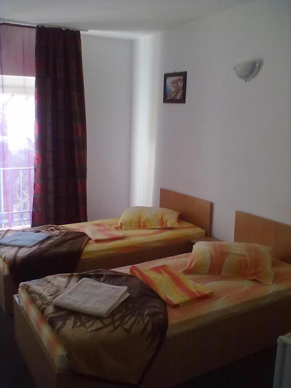 Pensiunea Raffael Otopeni Zimmer foto